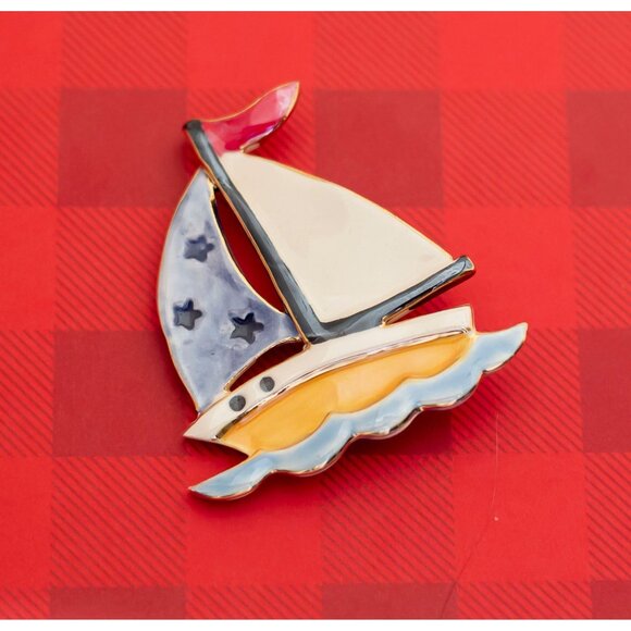 Vintage Art Deco Sailboat Porcelain Delicate Brooch - O8 - Picture 1 of 2